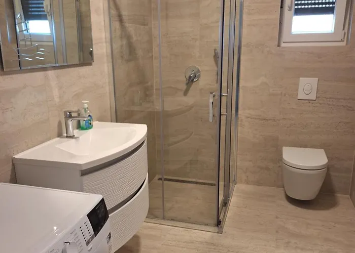 דירה Lotta זאדאר